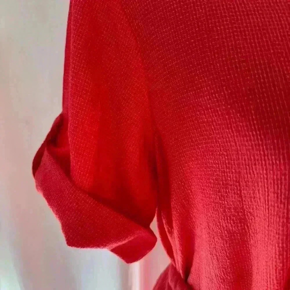 Coldwater creek women's red crepe shirt and skirt set small lightly checkered - Picture 6 of 8